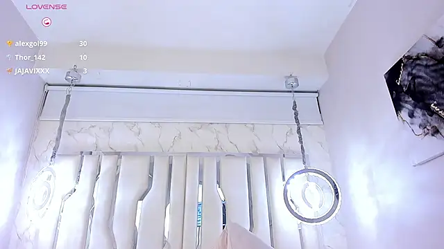 lolyyuno online show from March 14, 2025, 6:18 pm