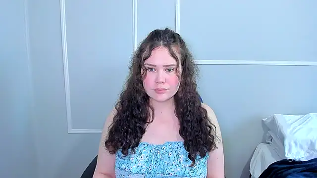 Snapshot of _leana_ chatting on June 8, 2026, 5:02 pm leana online show from June 8, 2026, 5:02 pm