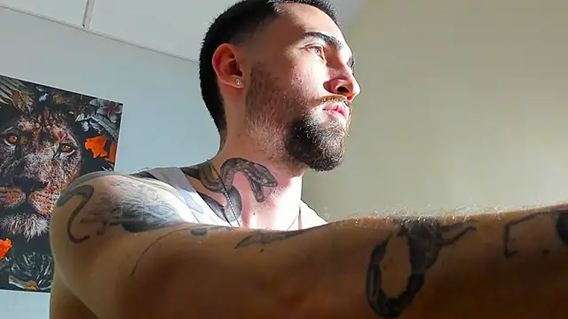 Luke davis01 online show from March 1, 2025, 4:11 pm