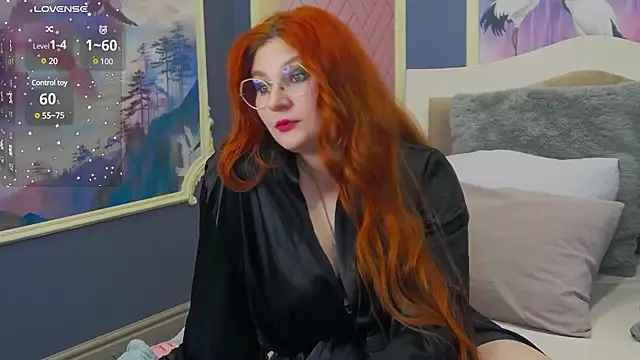 OliviaDenemhem online show from February 17, 2025, 8:06 pm