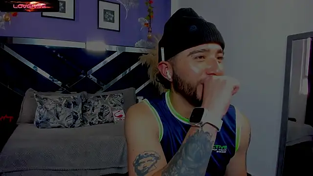 Noa Bonucci online show from March 12, 2025, 7:36 pm