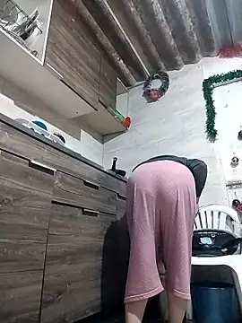 Saori Sann  online show from January 17, 2026, 12:58 am