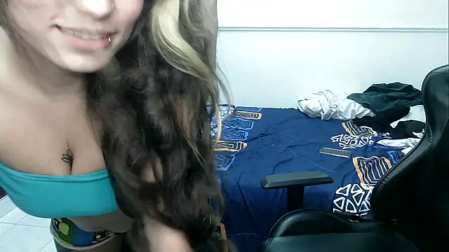 Snapshot of andrey_mishel_hot chatting on February 7, 2025, 6:56 am andrey mishel hot online show from February 7, 2025, 6:56 am