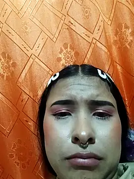 Snapshot of Vera_Best_ chatting on March 16, 2025, 12:56 am Vera Best online show from March 16, 2025, 12:56 am