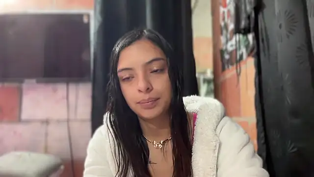 Skye Moore online show from June 21, 2026, 9:26 am