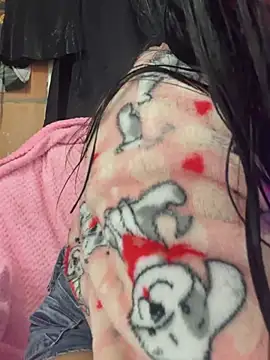 Skye Moore online show from June 18, 2026, 2:10 am