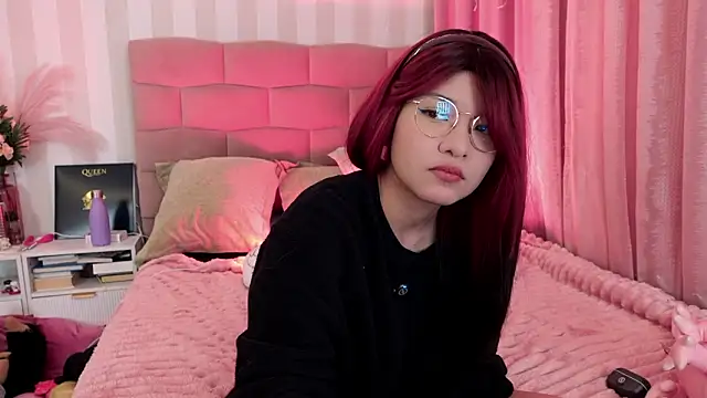 NataliaNovak online show from March 19, 2026, 1:22 pm