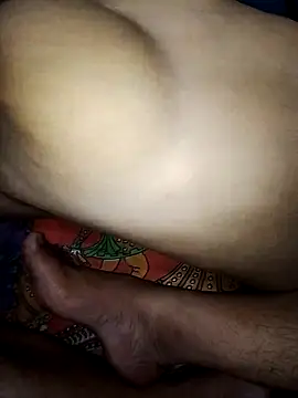 Snapshot of simrun70 chatting on February 28, 2026, 12:43 am simrun70 online show from February 28, 2026, 12:43 am