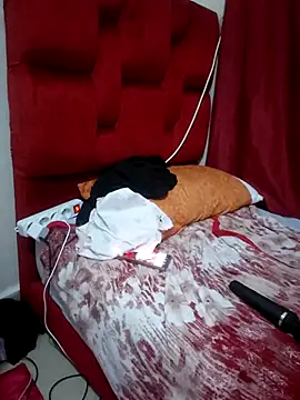 Malika-697 online show from October 26, 2025, 5:08 am