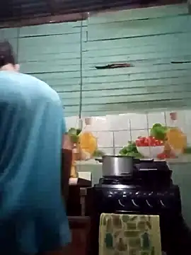 Snapshot of noan83 chatting on February 7, 2025, 11:45 am noan83 online show from February 7, 2025, 11:45 am