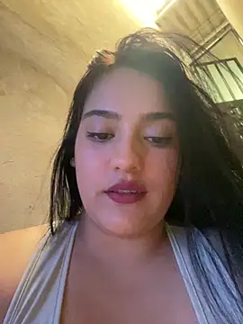 Sahanaprincessll online show from October 23, 2025, 3:43 pm