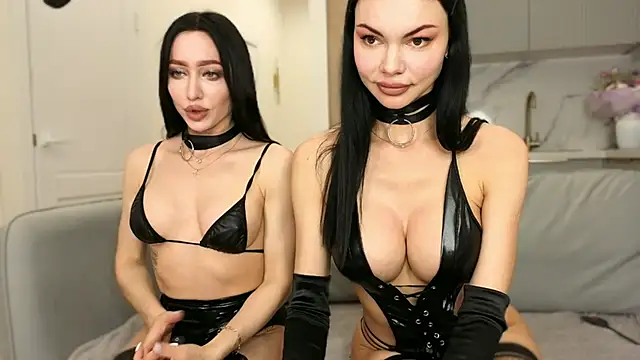 Snapshot of AmyLeeplay chatting on October 11, 2025, 1:06 am AmyLeeplay online show from October 11, 2025, 1:06 am