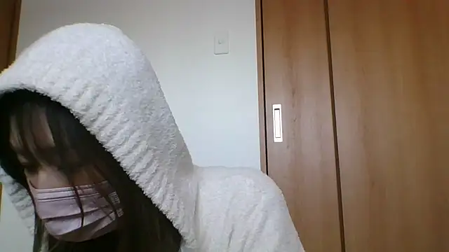 meimei 12 online show from March 10, 2025, 3:56 am