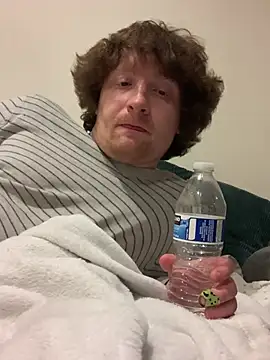 onlyhill online show from March 20, 2025, 2:51 am