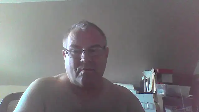 mkestr69 online show from October 10, 2025, 5:14 pm