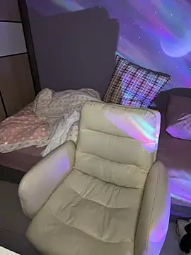 Hannababy  online show from February 2, 2026, 2:49 pm