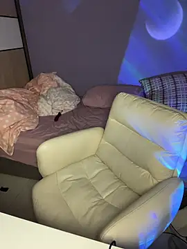 Hannababy  online show from March 27, 2026, 3:24 pm