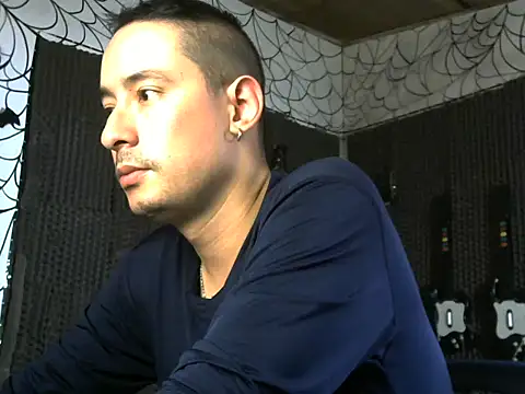 vampireathome online show from March 9, 2026, 7:06 pm