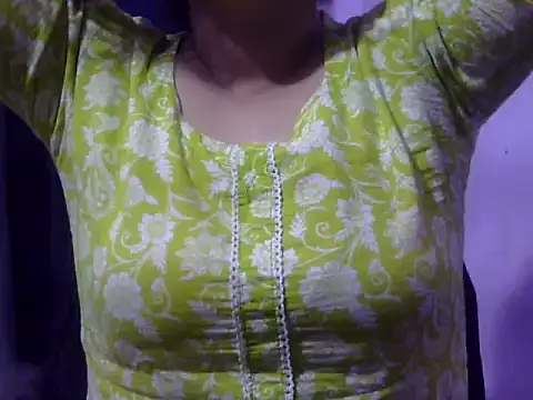 Your cutiepie  online show from December 21, 2025, 5:31 am