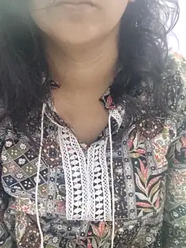 Your cutiepie  online show from December 5, 2025, 9:30 am