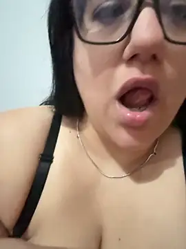 daianaspencer online show from March 30, 2026, 8:05 am