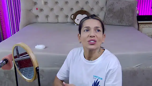 PlayfulShow online show from November 17, 2025, 9:02 am