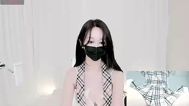 Snapshot of 33bellla333 chatting on February 10, 2025, 11:04 am 33bellla333 online show from February 10, 2025, 11:04 am