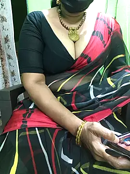 niiveditha online show from November 15, 2025, 11:03 am