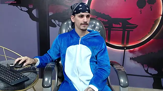 Dirty Kingg online show from October 27, 2025, 8:10 pm