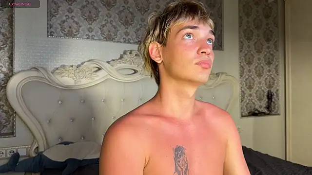 Julian wins online show from August 4, 2026, 4:44 pm