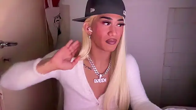 Ladyosa99 online show from February 6, 2025, 1:38 am