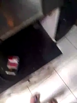 Snapshot of Ailton9865 chatting on November 6, 2025, 1:37 pm Ailton9865 online show from November 6, 2025, 1:37 pm