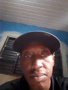 Snapshot of Ailton9865 chatting on October 19, 2025, 12:30 pm Ailton9865 online show from October 19, 2025, 12:30 pm