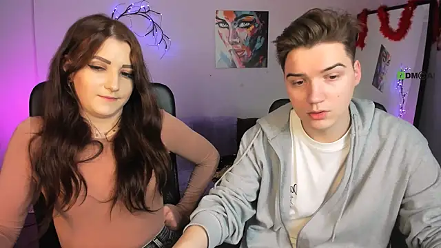 catherine kitty online show from December 1, 2025, 8:10 pm