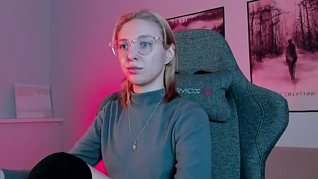 PhilippaAdamas online show from February 22, 2025, 5:44 am