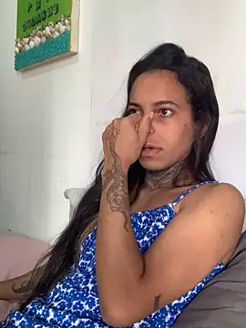 casalshowtime2 online show from November 18, 2025, 10:18 am