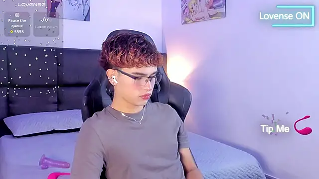 Aiiden 15 online show from September 23, 2025, 12:34 pm