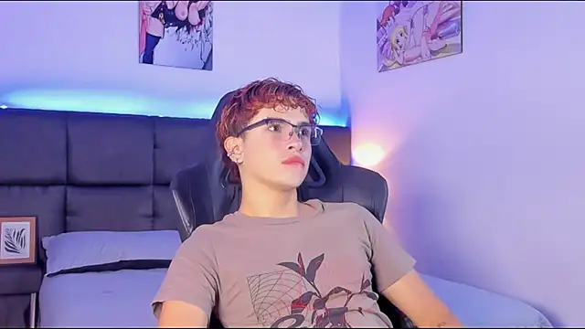 Aiiden 15 online show from September 27, 2025, 1:17 pm