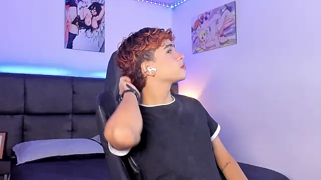 Aiiden 15 online show from October 1, 2025, 12:09 pm