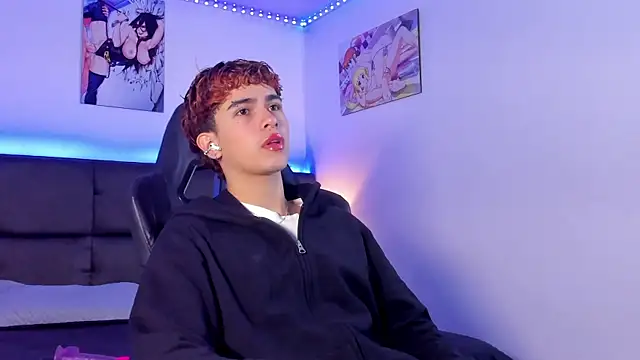 Aiiden 15 online show from October 2, 2025, 12:08 pm