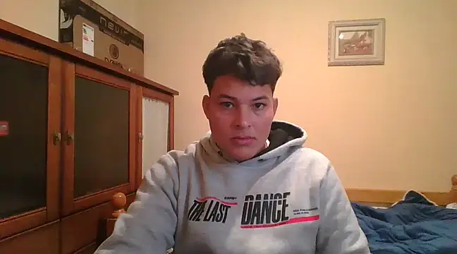 kjccuboy2000 online show from February 7, 2025, 3:52 pm