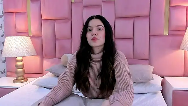 ArianaFranco online show from December 19, 2025, 2:41 pm