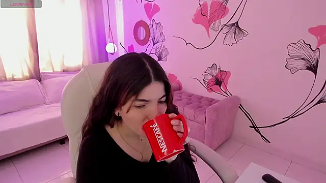 Snapshot of Isabela_Fiorelli chatting on April 11, 2026, 1:15 pm Isabela Fiorelli online show from April 11, 2026, 1:15 pm