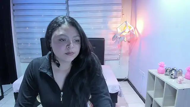 Snapshot of Cute_Angell_ chatting on March 15, 2025, 2:35 am Cute Angell online show from March 15, 2025, 2:35 am