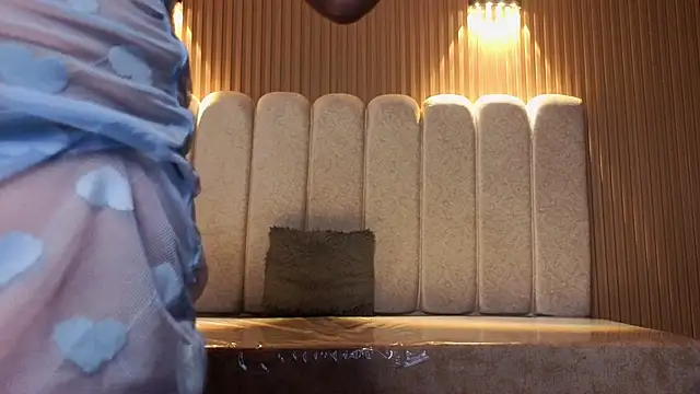 Cute Angell  online show from December 23, 2025, 4:01 am