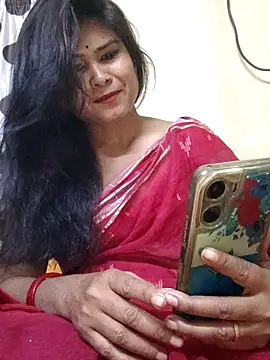 Snapshot of BOLDBEAUTY09 chatting on February 23, 2025, 2:14 pm BOLDBEAUTY09 online show from February 23, 2025, 2:14 pm