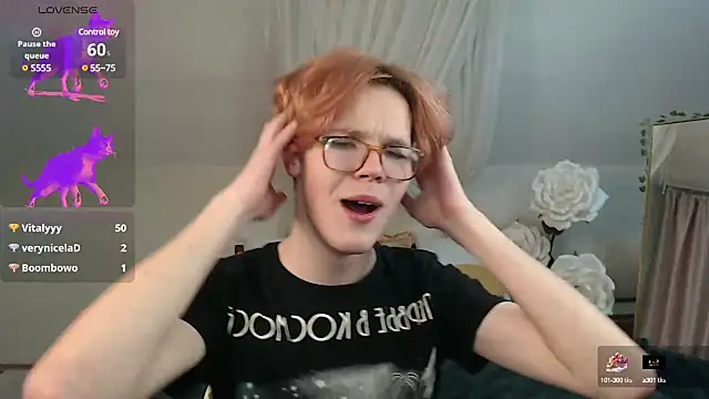 LouiseCoke online show from February 11, 2025, 8:42 pm