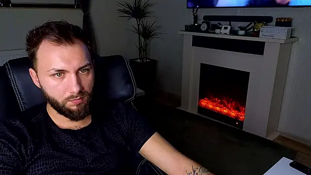 Snapshot of JamieNoxus chatting on February 3, 2026, 6:22 am JamieNoxus online show from February 3, 2026, 6:22 am