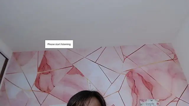 LindaBird online show from February 28, 2026, 11:15 pm