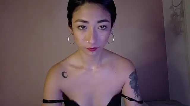 Snapshot of oishii_ambar chatting on September 24, 2025, 2:45 pm oishii ambar online show from September 24, 2025, 2:45 pm